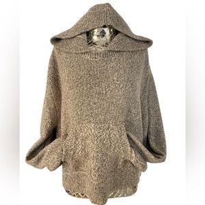 NWT We The Free Taupe/Gray  Hooded Sweater